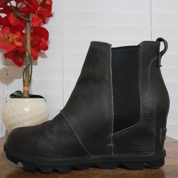 Leather Sorel Hidden Wedge Gray Joan Of Arc Booties sz 7 - Picture 9 of 9